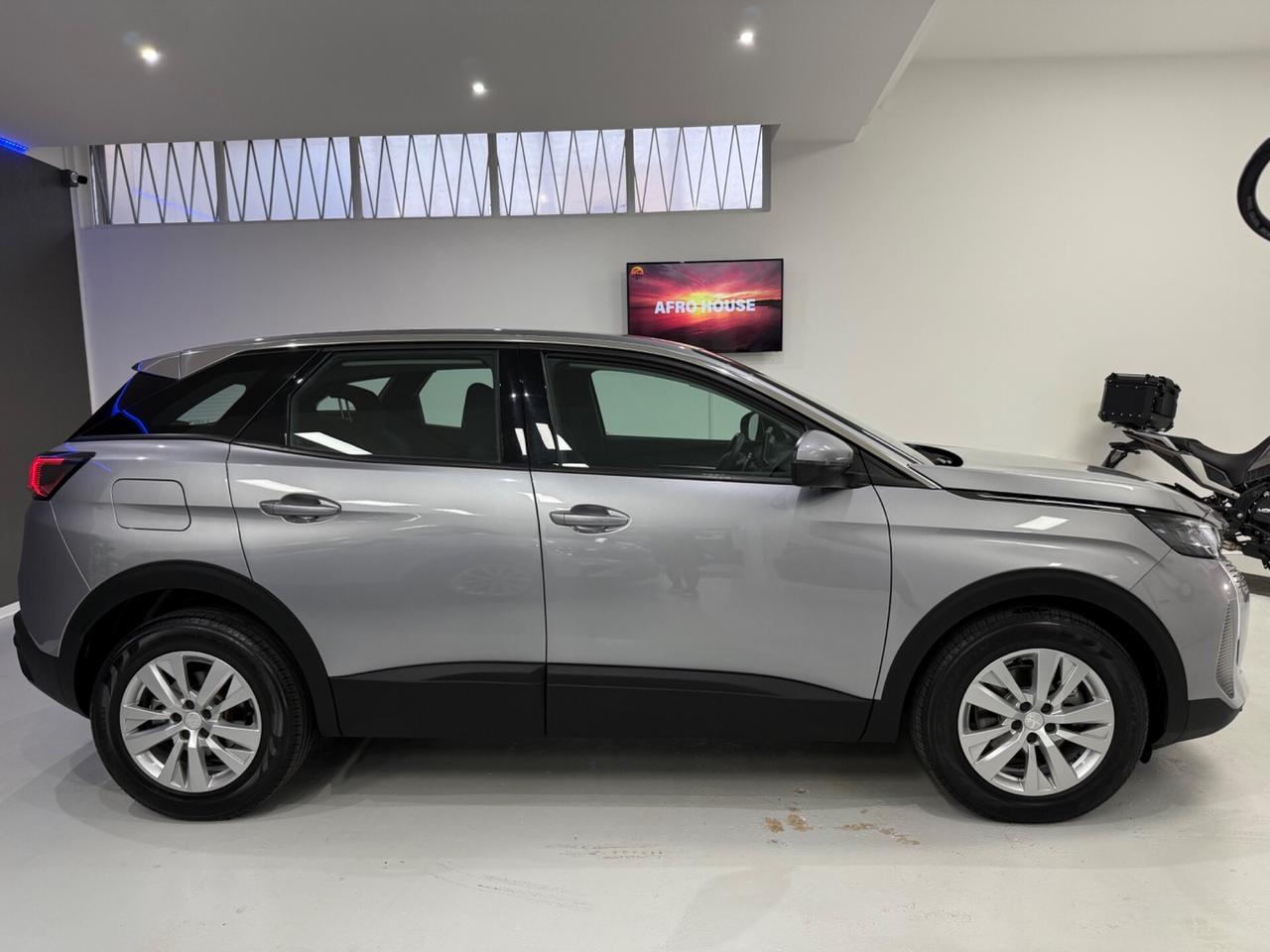 Peugeot 3008 BlueHDi 130 EAT8 Business Extra