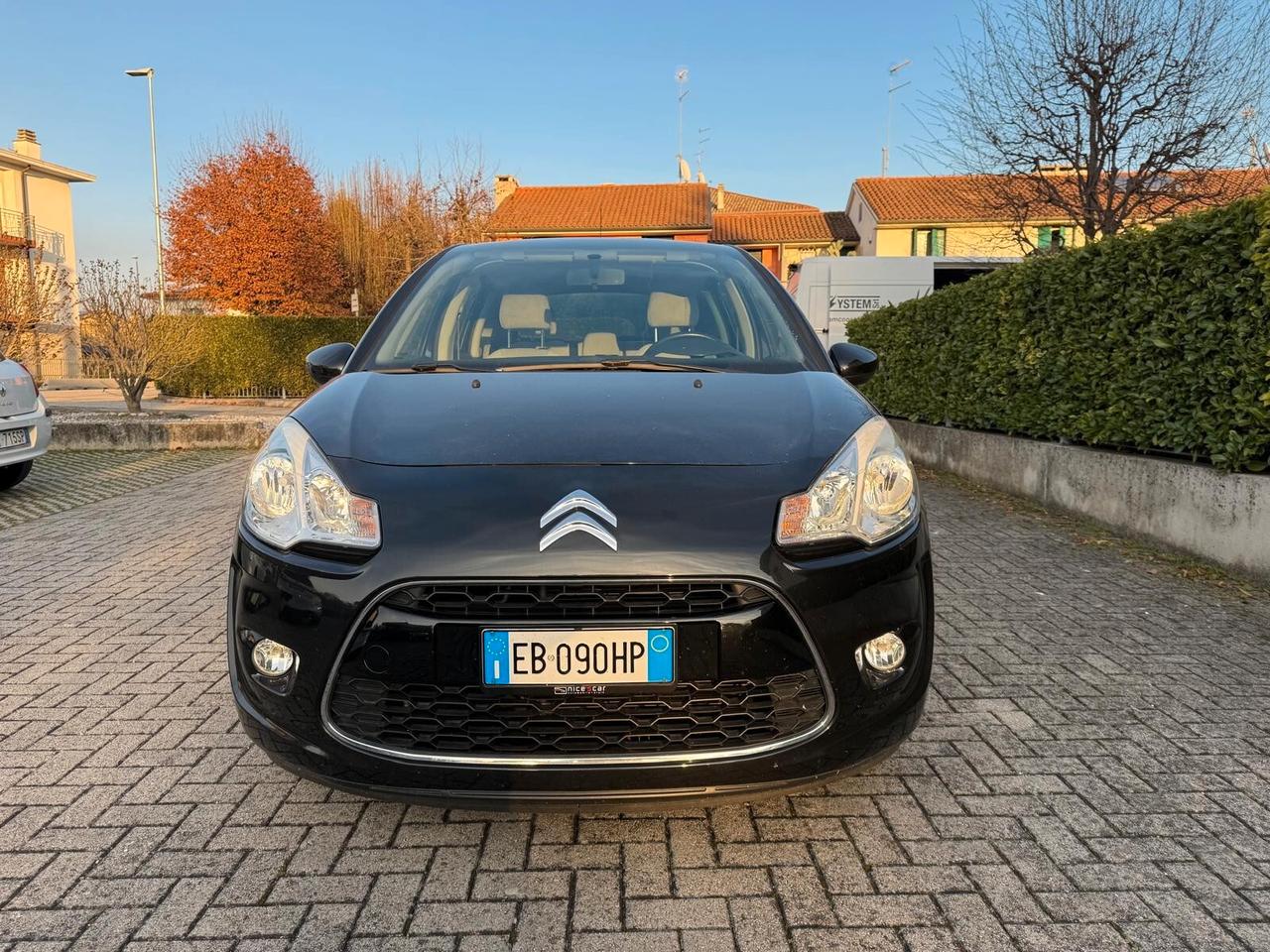 Citroen C3 1.4 Exclusive Style