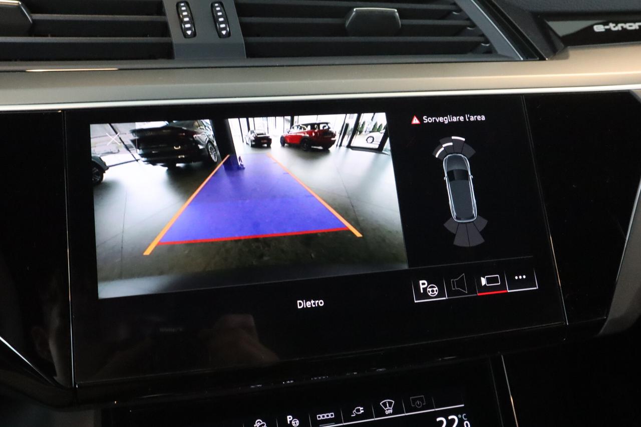 E Tron 55 408CV QUATTRO HUD 20"