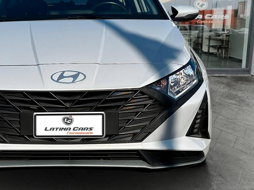 Hyundai i20 1.2 mpi Connectline 84cv CON TELECAMERA E CARPLAY