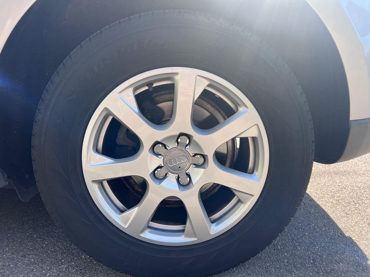 Audi Q5 2.0 TDI Advanced #10692