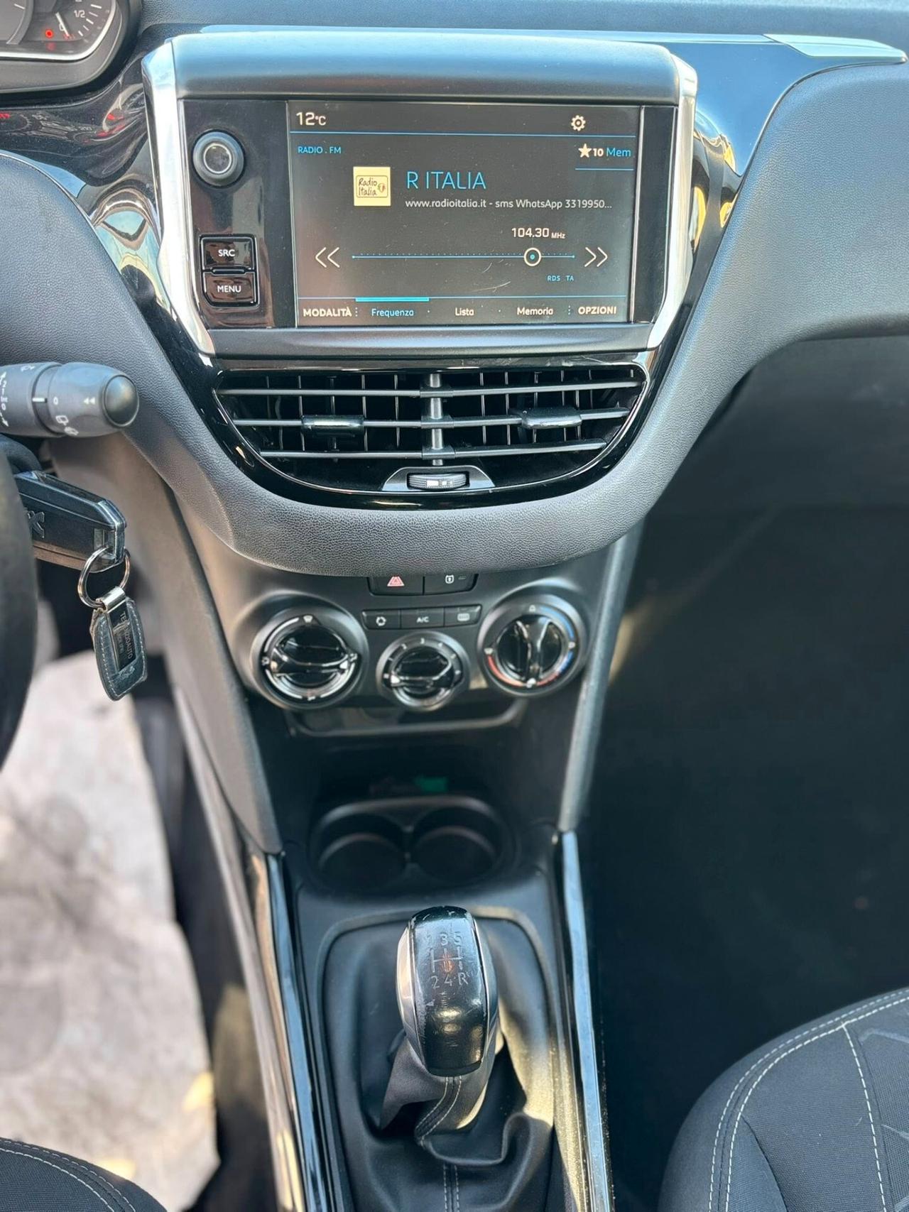 Peugeot 2008 BlueHDi 100 S&S Allure