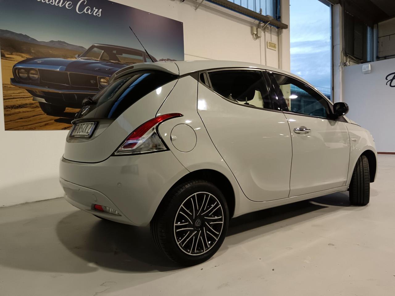 Lancia Ypsilon 1.2 69 CV 5 porte Gold PREZZO REALE