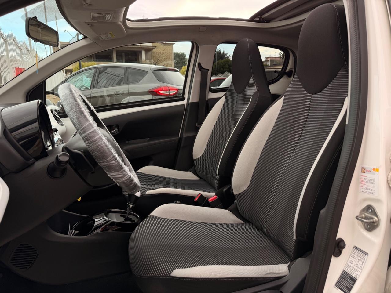 Peugeot 108 1.0 VTi 68cv CABRIO AUTOMATICA