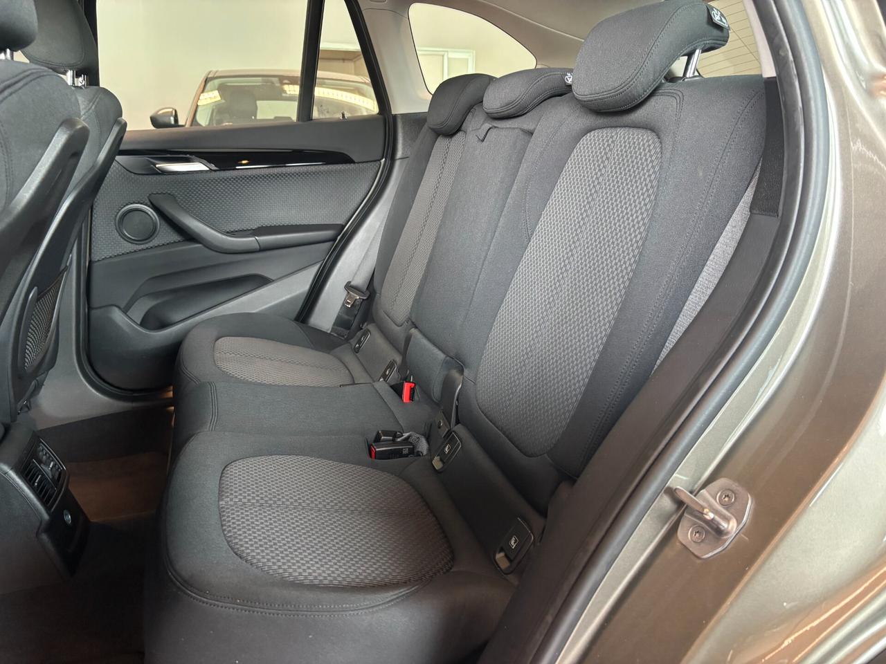 BMW X1 sdrive16d Advantage*SERVICE BMW *EURO 6B