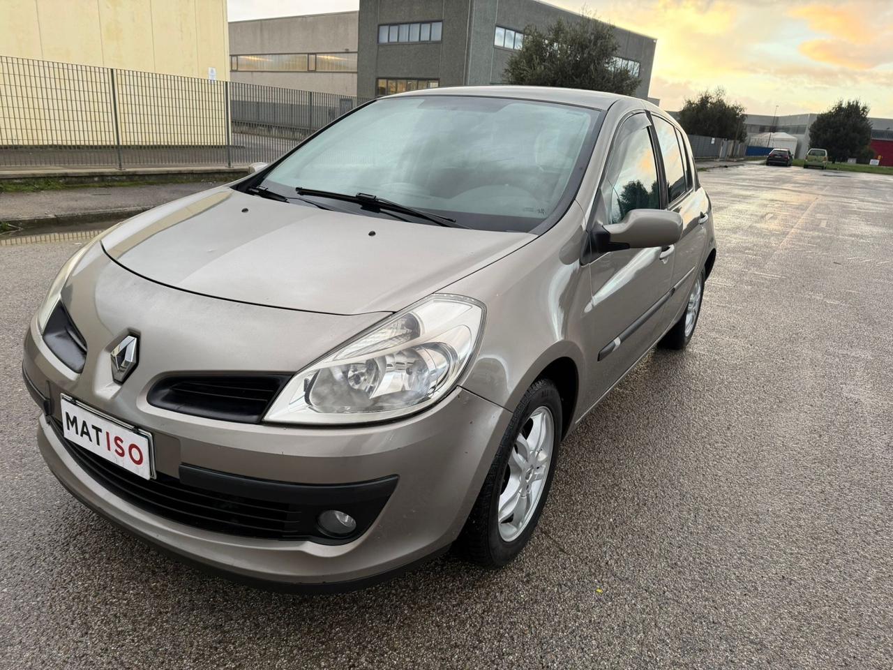 Renault Clio 1.2 16V TCE 100CV 5 porte