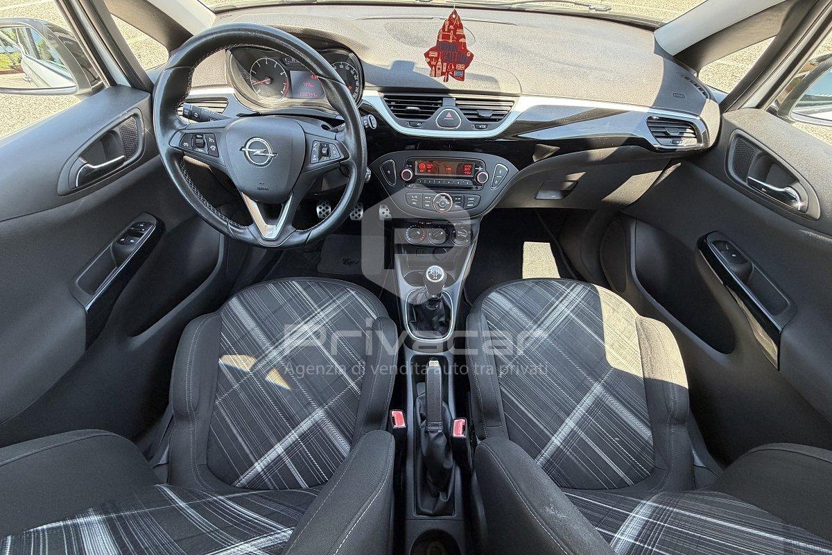 OPEL Corsa 1.2 5 porte b-Color
