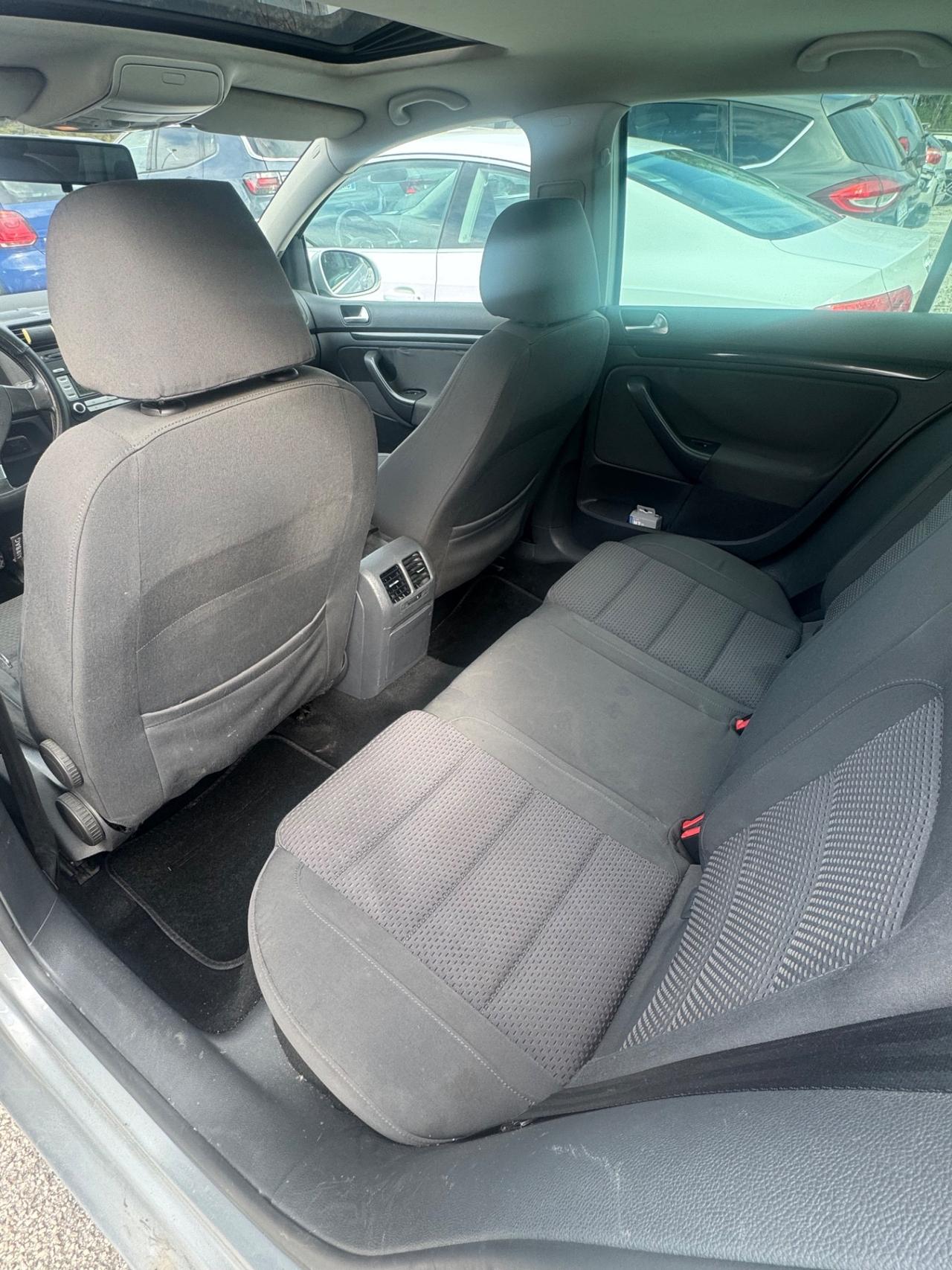 Volkswagen Golf 1.9 TDI DPF 5p. GT Sport