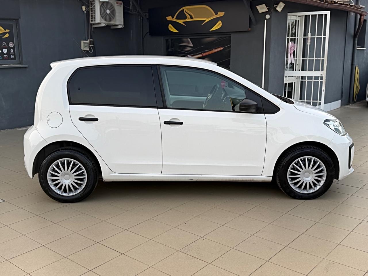 Volkswagen up! 1.0 5p. move