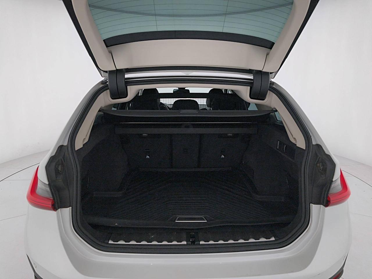 BMW Serie 3 320d Touring Sport