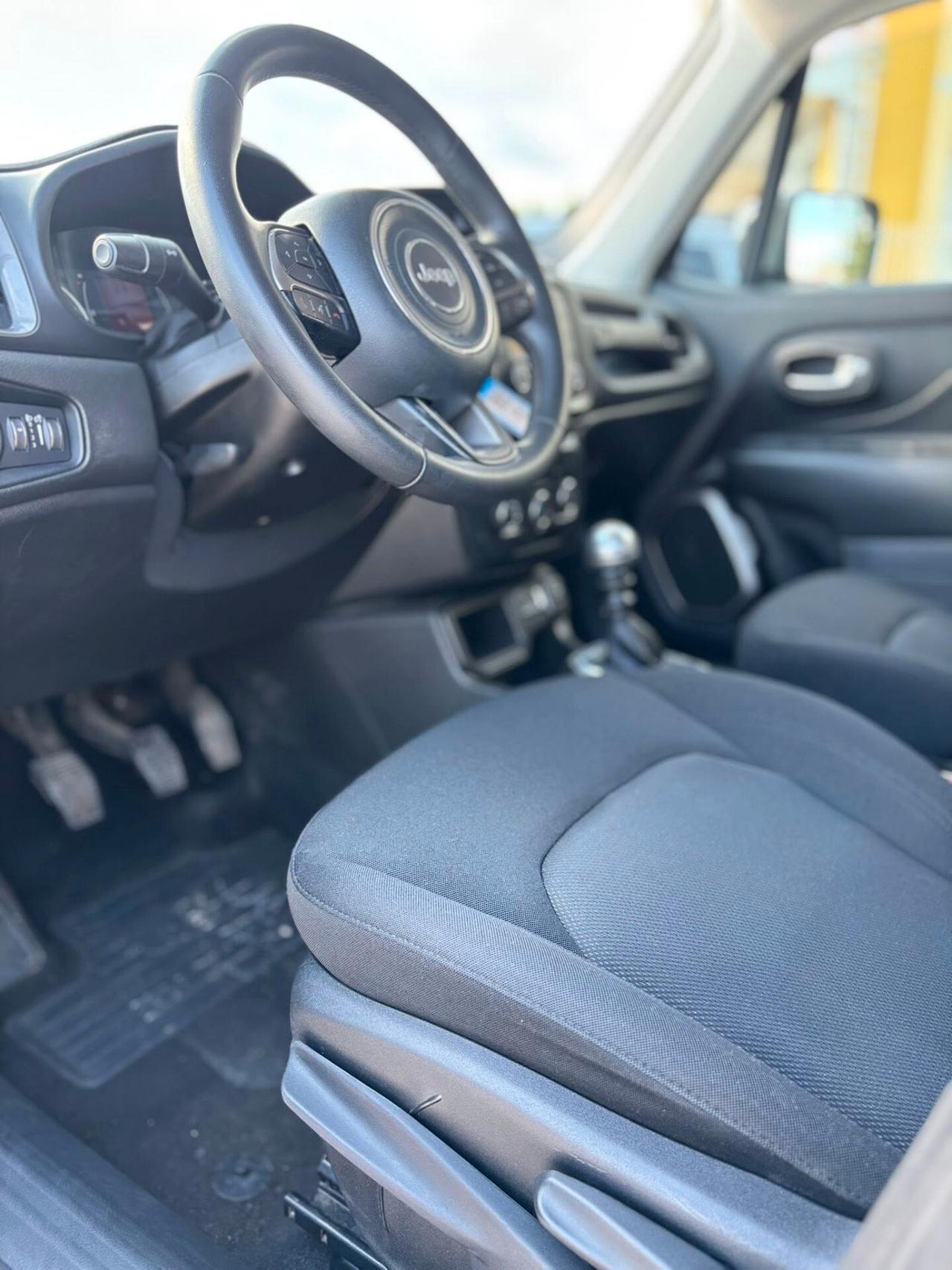 Jeep Renegade 1.6 Mjt 130 CV Longitude