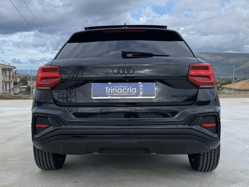 Audi Q2 S Line interno ed esterno 1.5 TFSI 150CV 35 Tetto