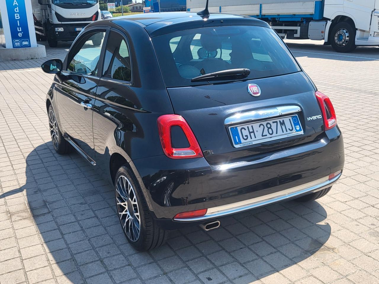 Fiat 500 1.0 Hybrid Dolcevita