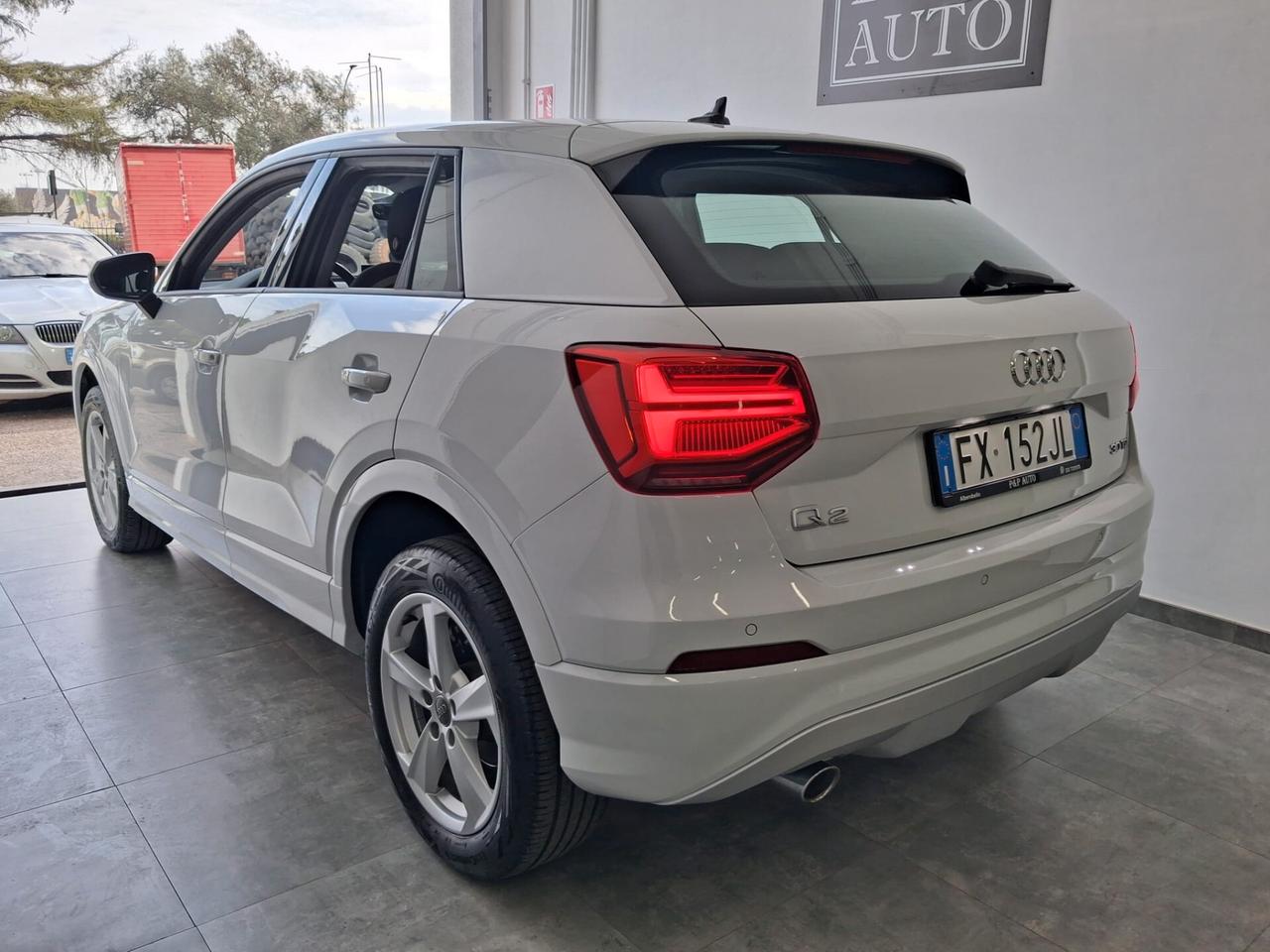 Audi Q2 30 TDI S tronic Business Design