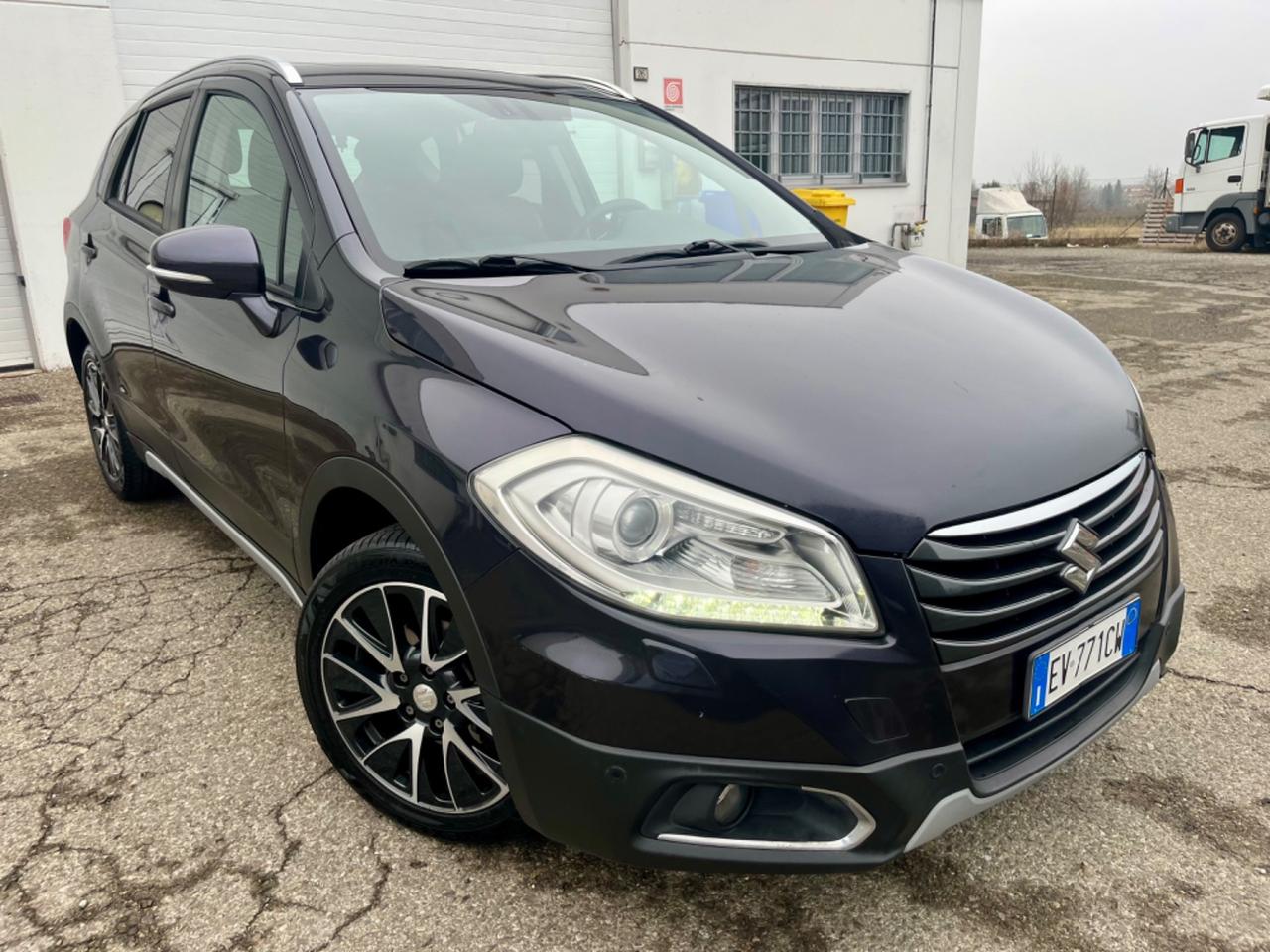 Suzuki S-Cross 1.6d 2014 66.000km 4x4 full optional perfetta