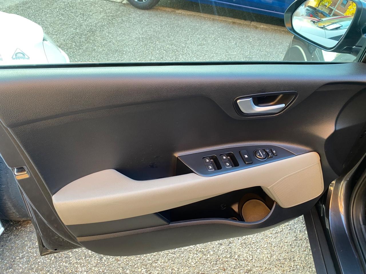 Kia Stonic 1.4 MPI EcoGPL Style Adas Pack NEOPATENTATI!!!