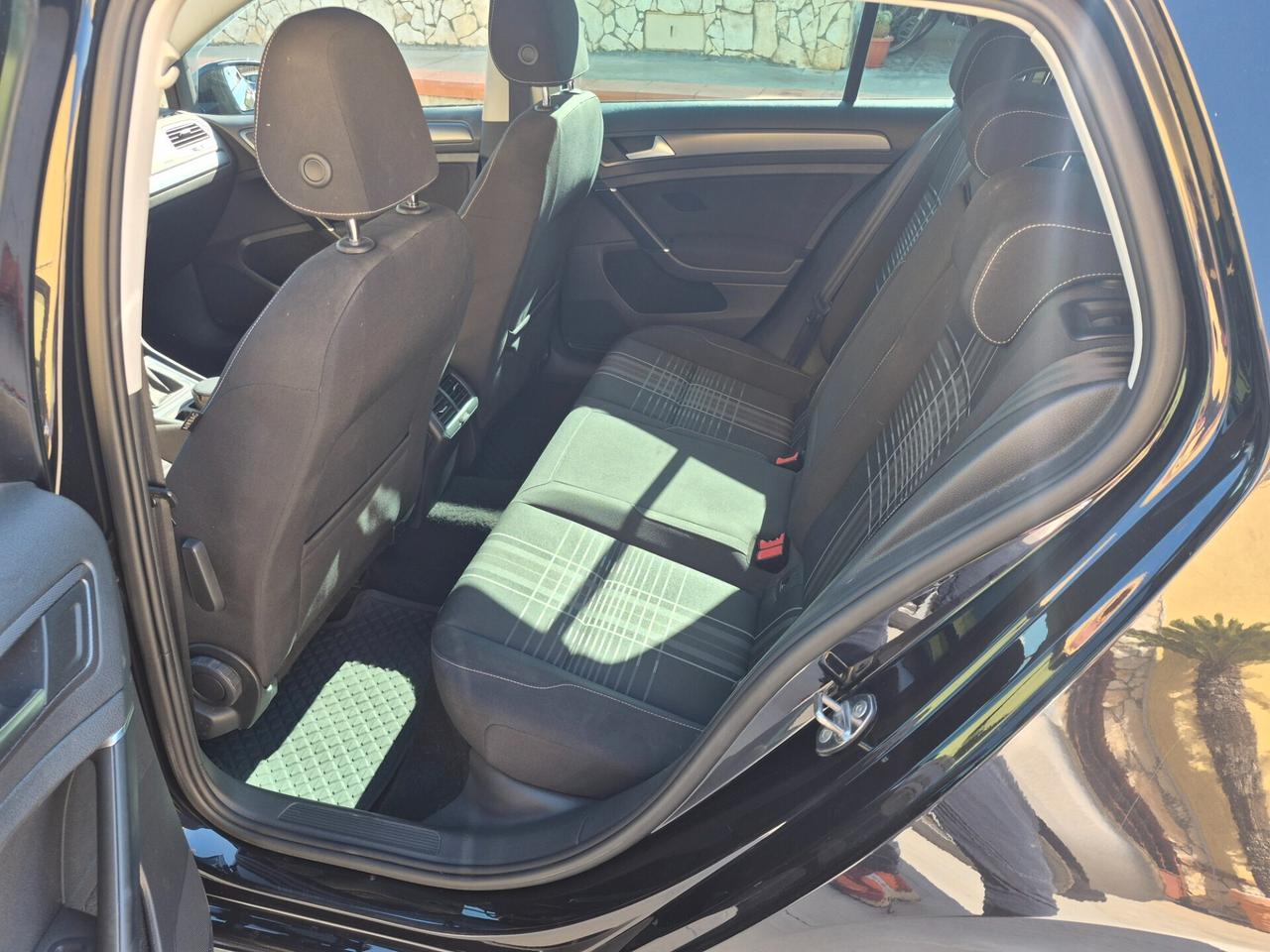 Volkswagen Golf 7 1.6 TDI 110 CV 5p.
