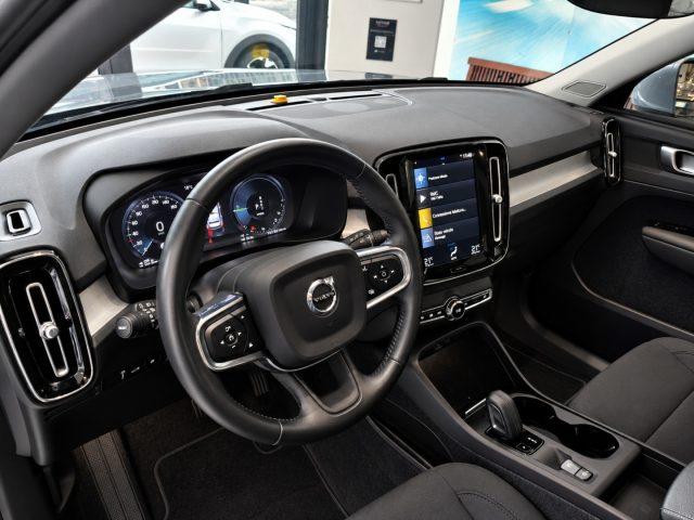 VOLVO XC40 T4 Recharge Plug-in Hybrid Inscription Expression