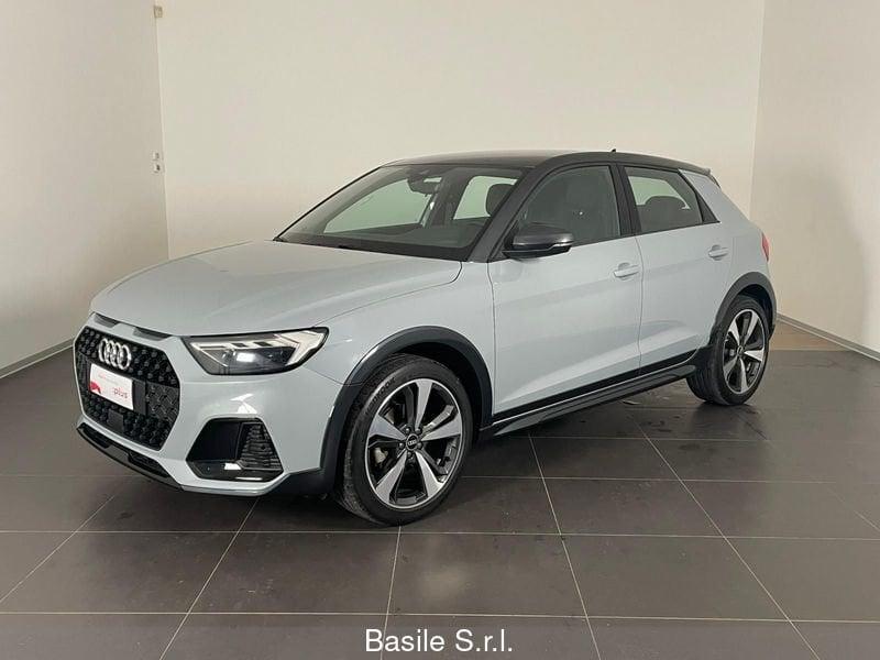 Audi A1 citycarver 30 TFSI S tronic Identity Contrast