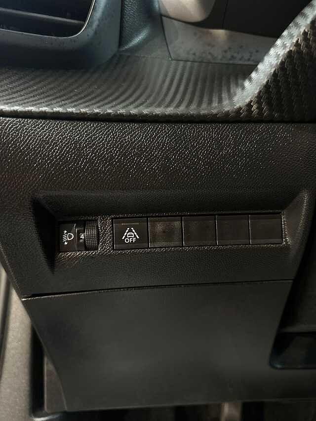 Peugeot 2008 PureTech 100 S&S Allure