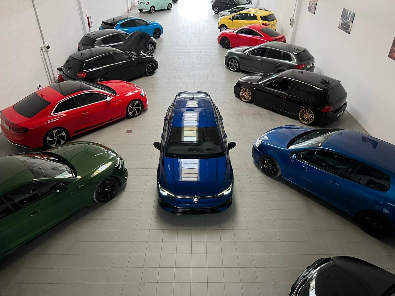 Volkswagen Golf 8R 320CV IVA ESPOSTA