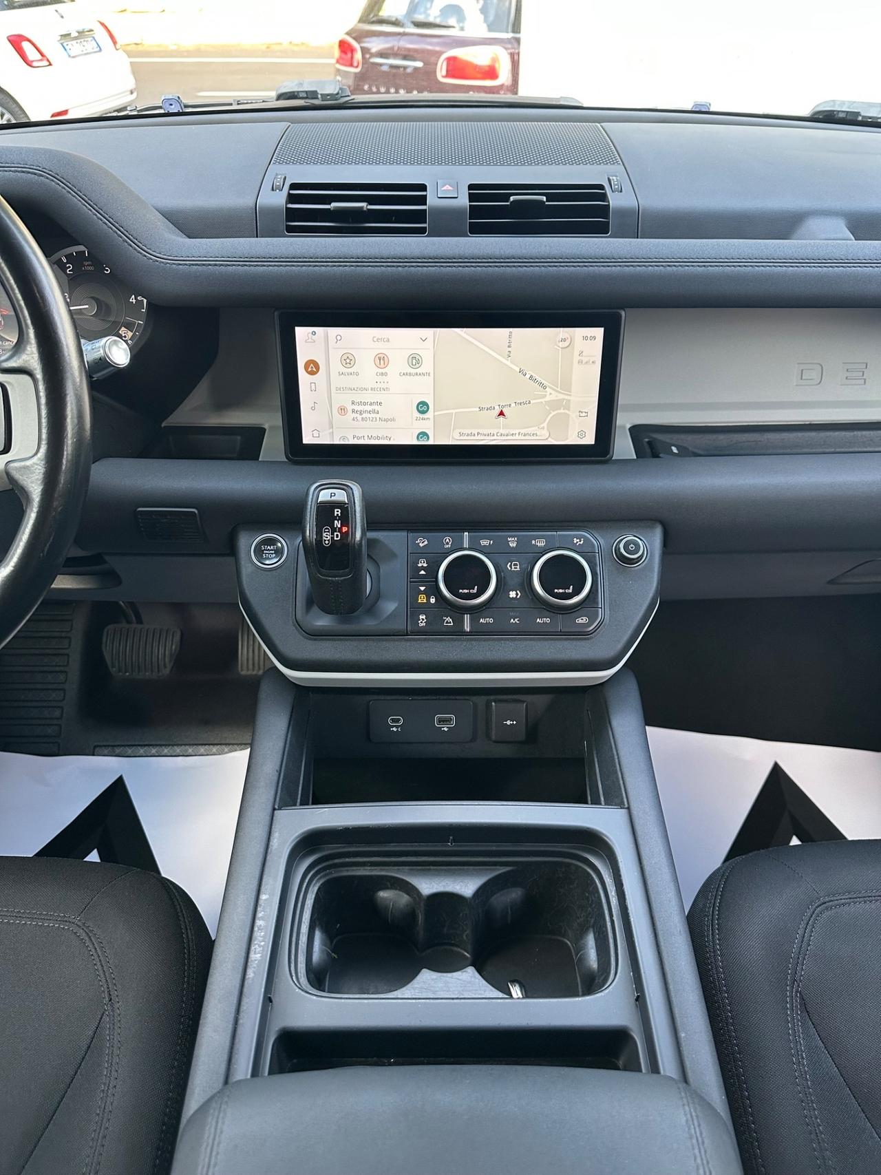 Land Rover Defender 110 2.0 SD4 AWD Auto HSE