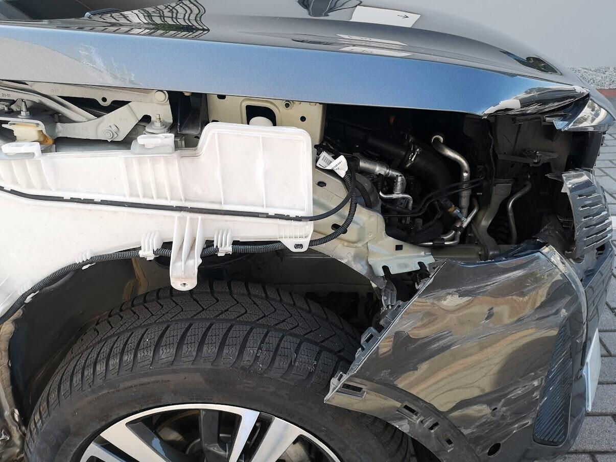 Peugeot 3008 BlueHDi 130 S&S EAT8 Allure Pack KM 50.008 !!!
