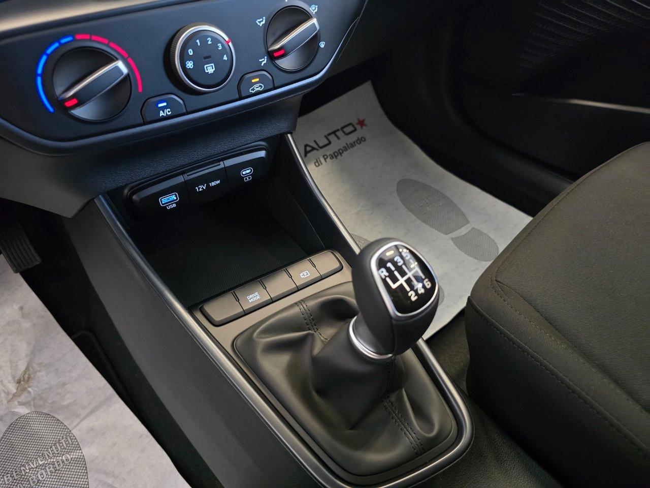 Hyundai i20 1.0 t-gdi Connectline 100cv mt
