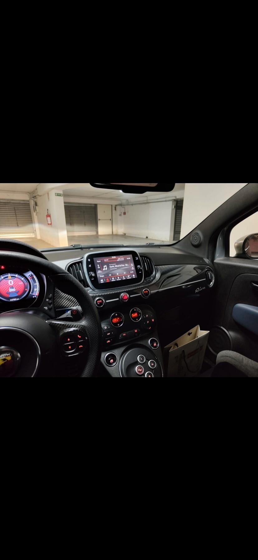 Abarth 695 C 1.4 Turbo T-Jet Rivale cabrio automatica