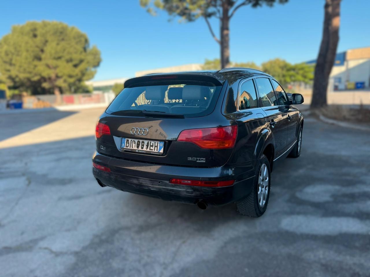 AUDI Q7 3.0 TDI 7 POS. 2008 12 MESI DI GARANZIA