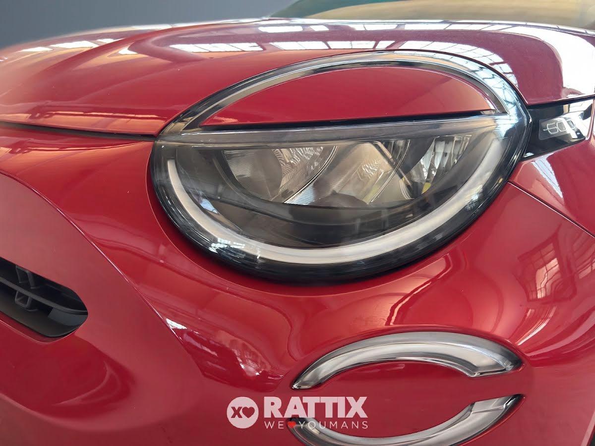 Fiat 600 1.2 hybrid 145CV La Prima auto
