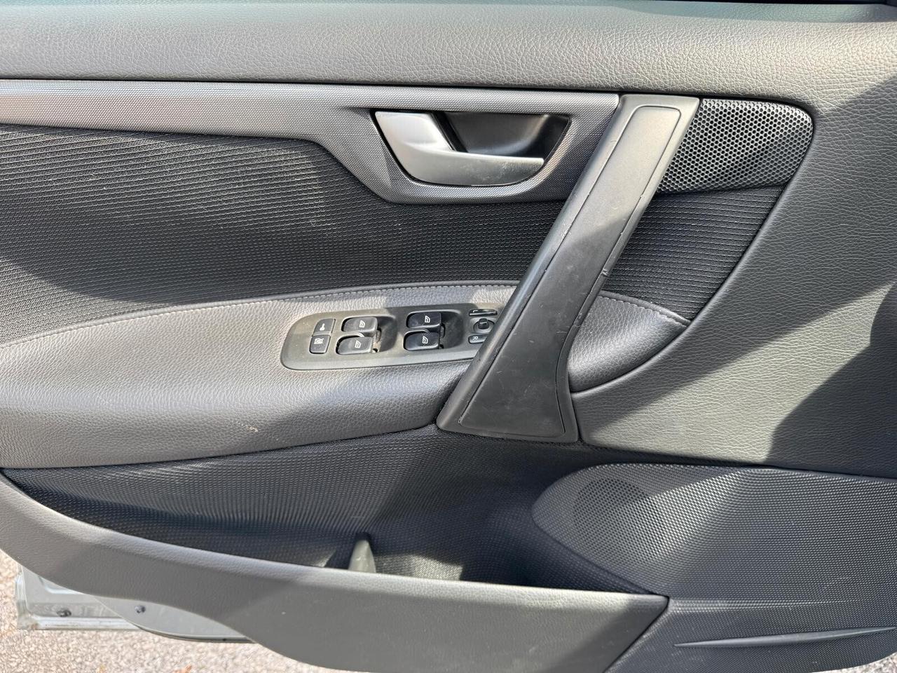 Volvo V70/XC70 V70 2.4 D5 20V (185CV) cat FULL OPT. UNIPROP. SEMPRE TAGLIANDI PERFETTA!!!