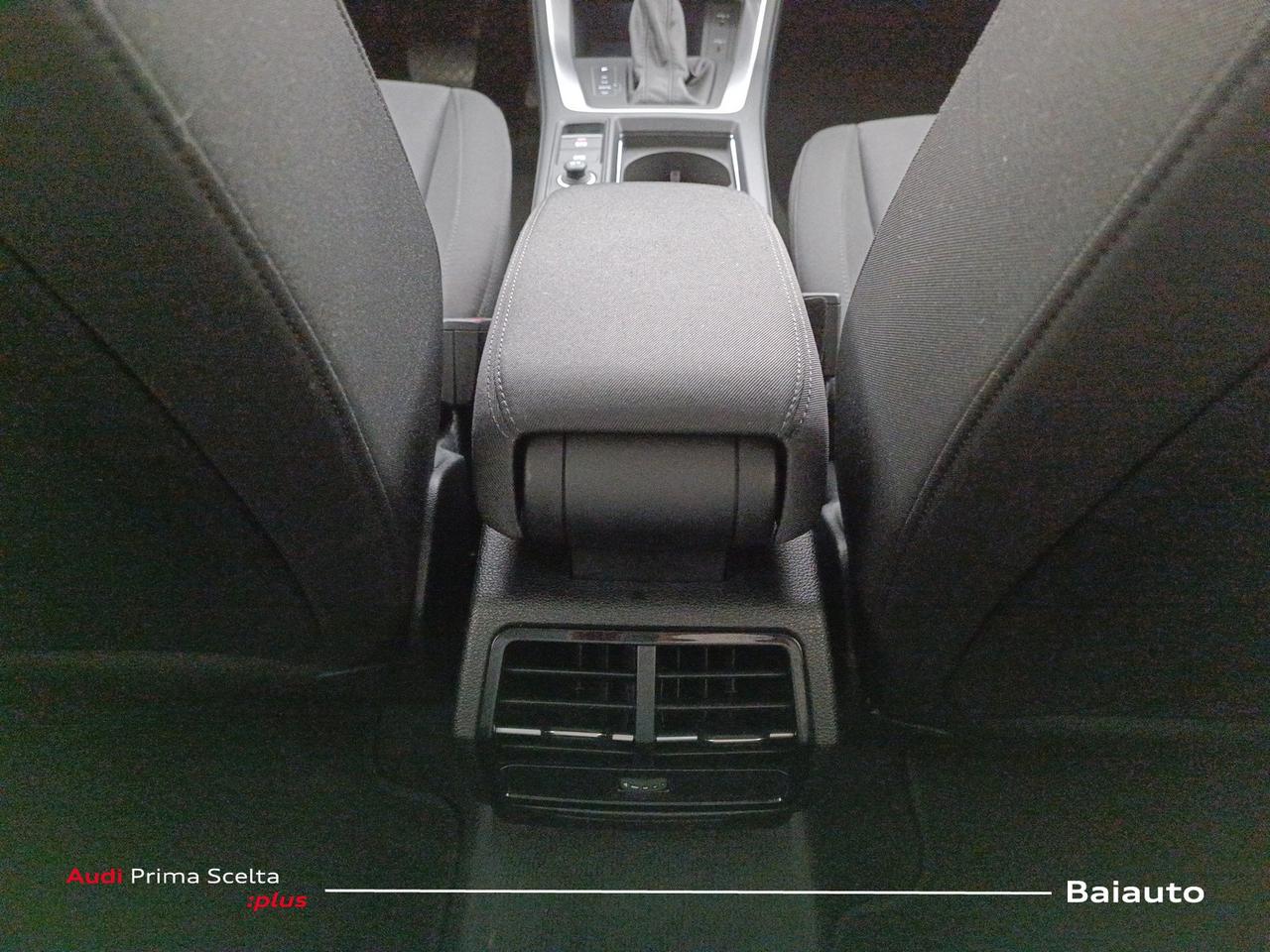 Audi Q3 35 2.0 tdi business advanced s tronic