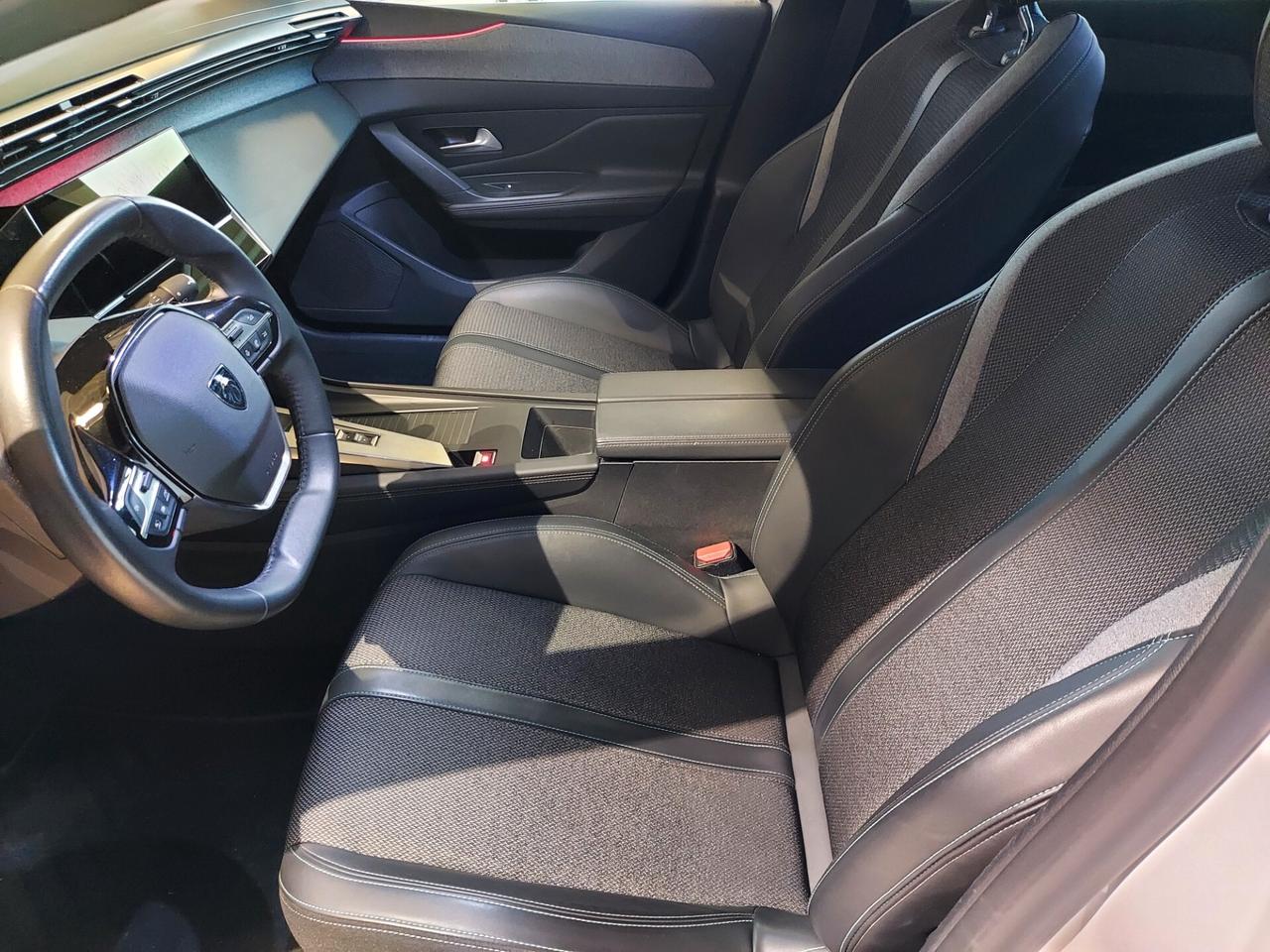PEUGEOT 308 BERLINA ALLURE PACK DIESEL 130CV AUTOMATICA