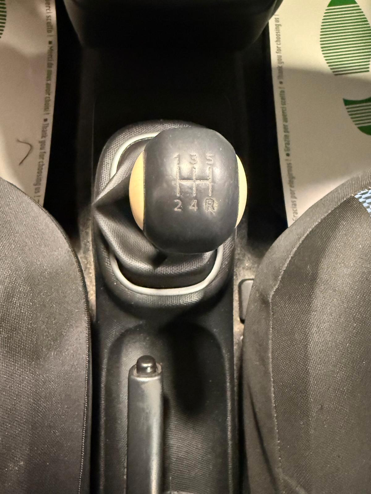 Nissan Micra 1.2 16V 65CV 5 porte Junior