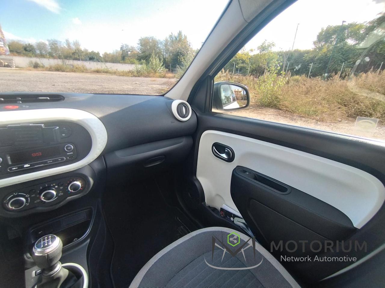 Renault Twingo 1.0 SCE 65 CV INTENS