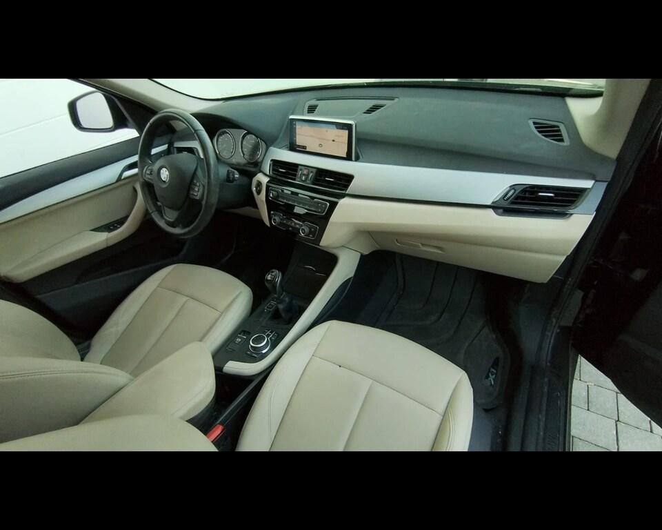 BMW X1 18 d Business Advantage sDrive