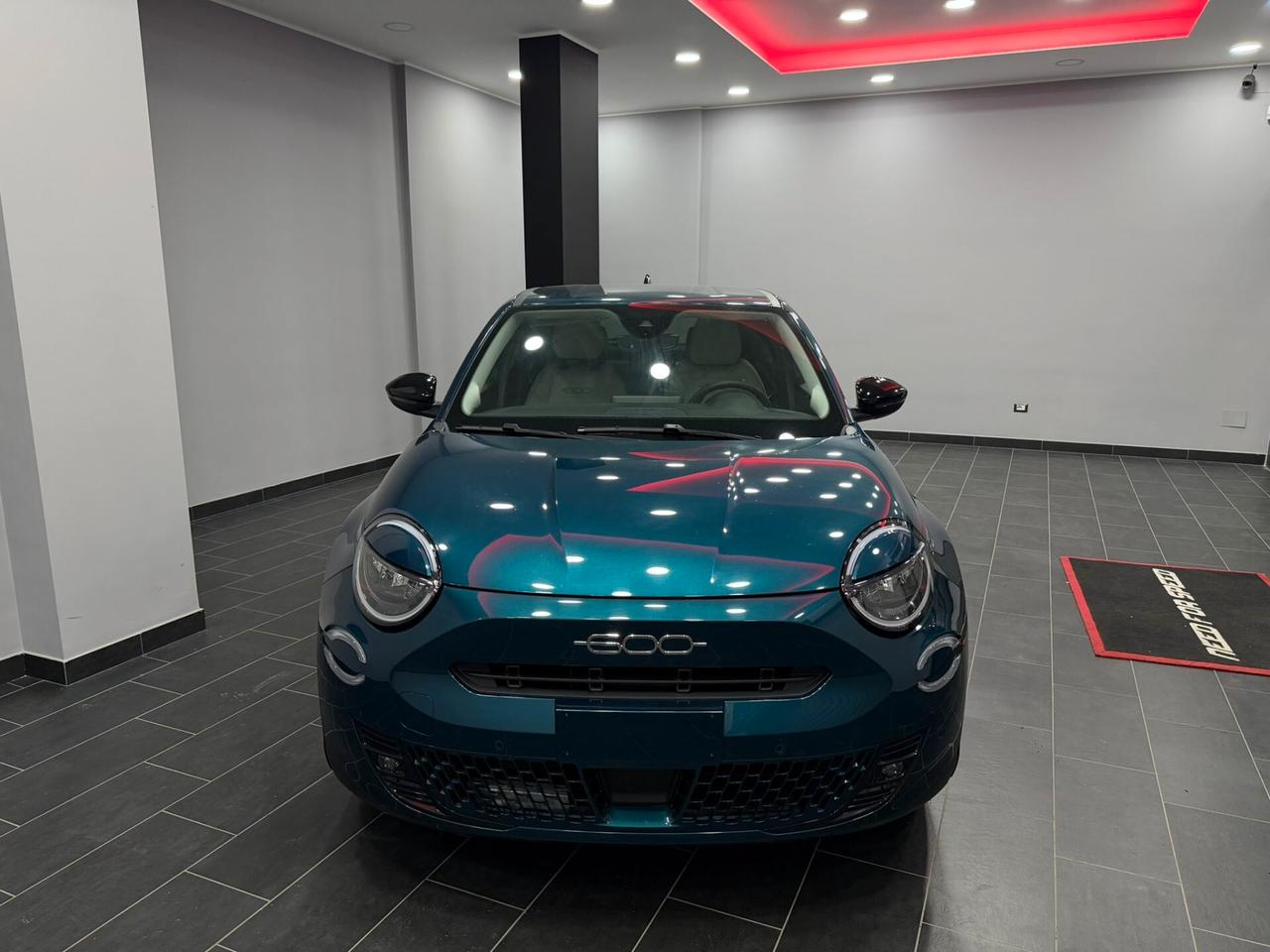 Fiat 600 Hybrid 136 CV DCT MHEV La Prima