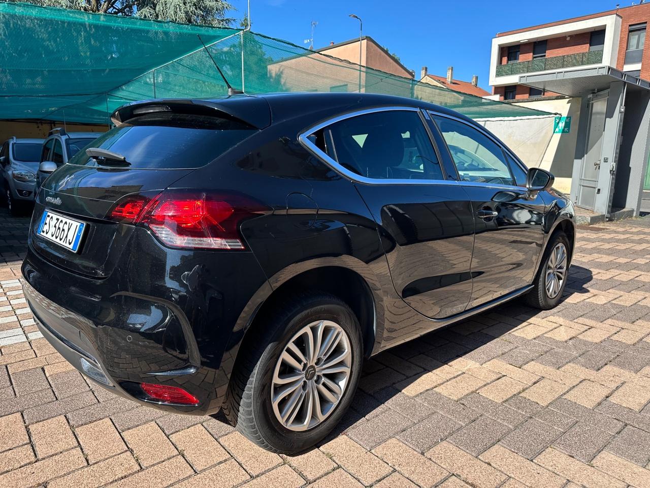 DS4 4 1.6 e-HDi 115 airdream Chic