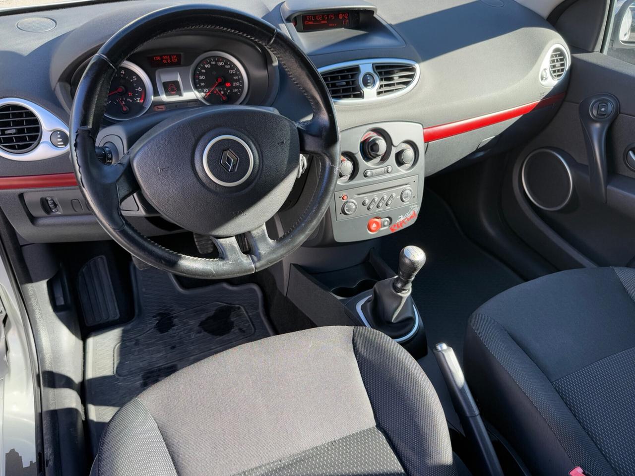 Renault Clio 1.2 16V 3 porte Rip Curl