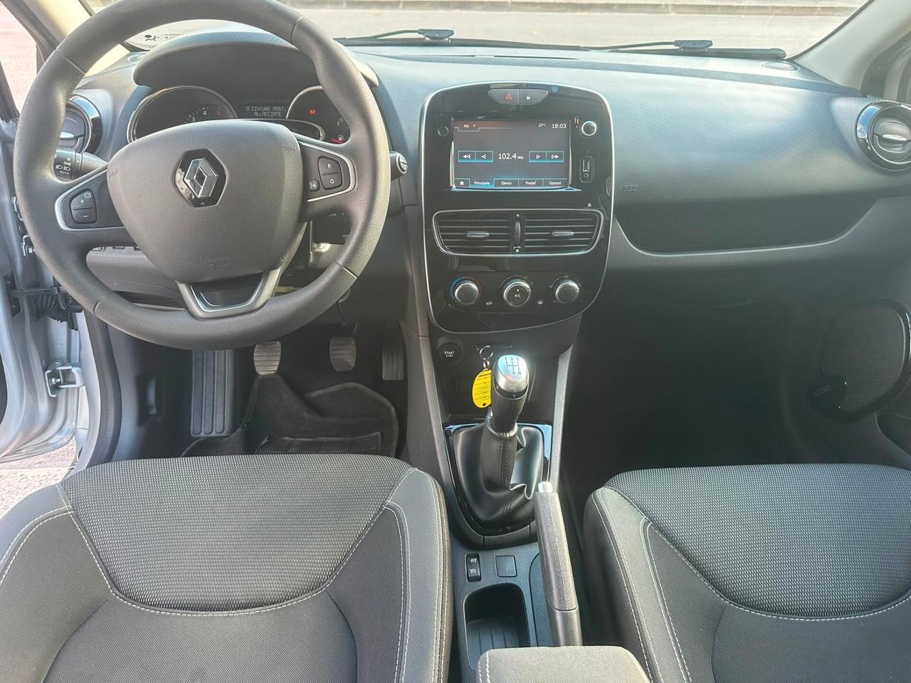 Renault Clio Sporter dCi 8V 90 CV Duel2