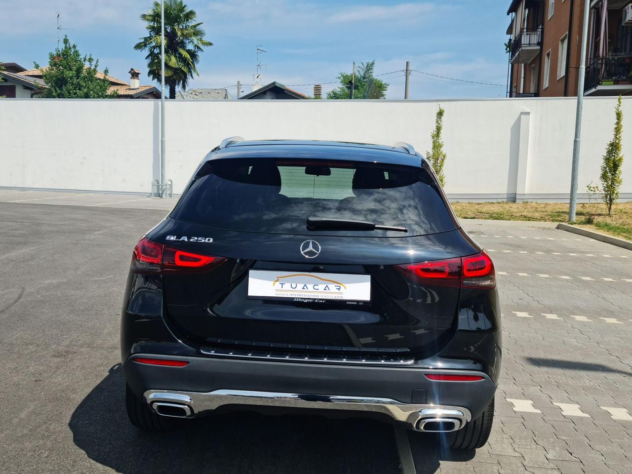 Mercedes-Benz CLA 250 PREMIUM #6265