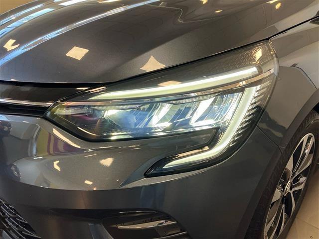 RENAULT Clio 5 Porte 1.6 E-Tech full hybrid 145cv Techno A