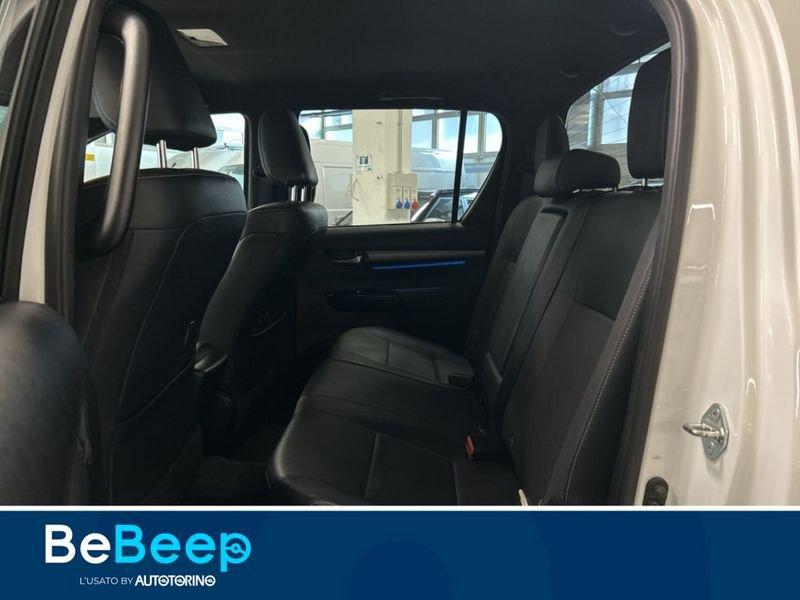 Toyota Hilux 2.8 D DOUBLE CAB INVINCIBLE 4WD AUTO