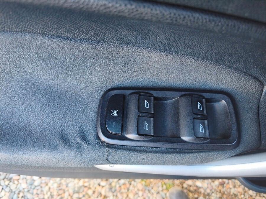 Ford Fiesta 1.4 TDCi 70CV 5 porte Titanium