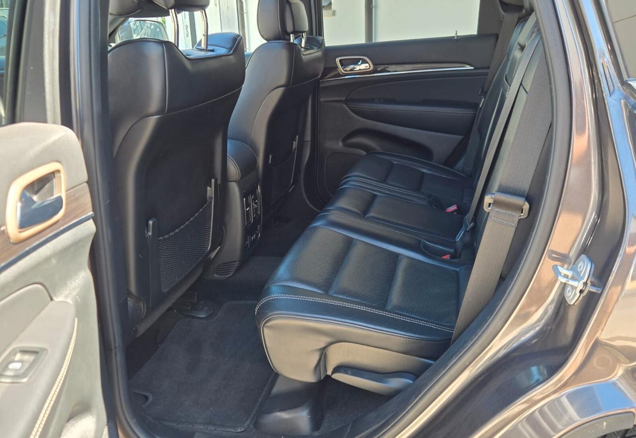 Jeep Grand Cherokee 3.0 V6 CRD Overland tetto apribile