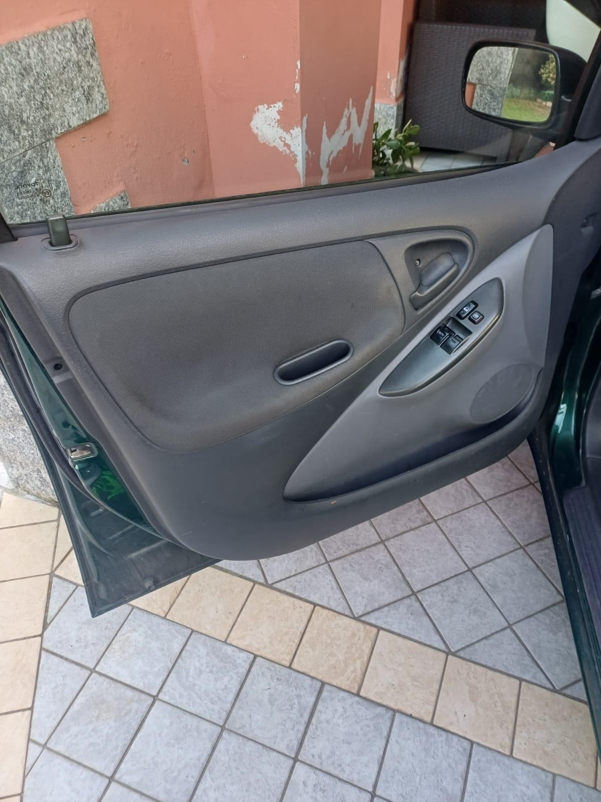 Toyota Yaris 1.3
