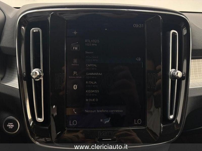 Volvo XC40 T3 Geartronic Momentum Pro