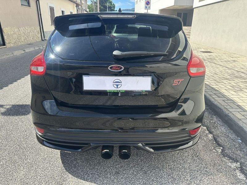 Ford Focus ST 2.0 Ecoboost 250cv ST3