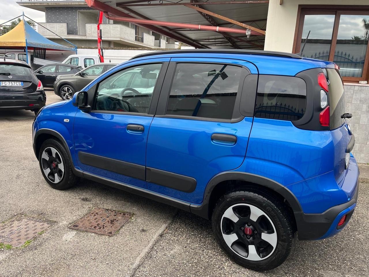 Fiat Panda Cross 1.0 fire fly hybrid -12/2023